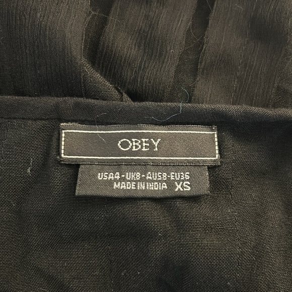 Obey Black Beaded Scoop Neck Tunic Top Size XS - Picture 6 of 7